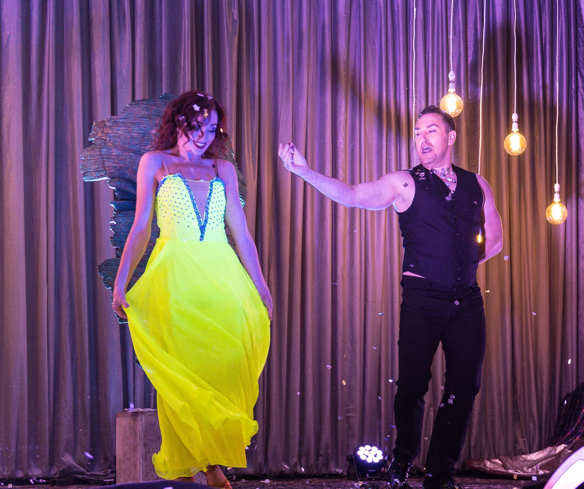 the Russian duo Quick Change entertained the guests