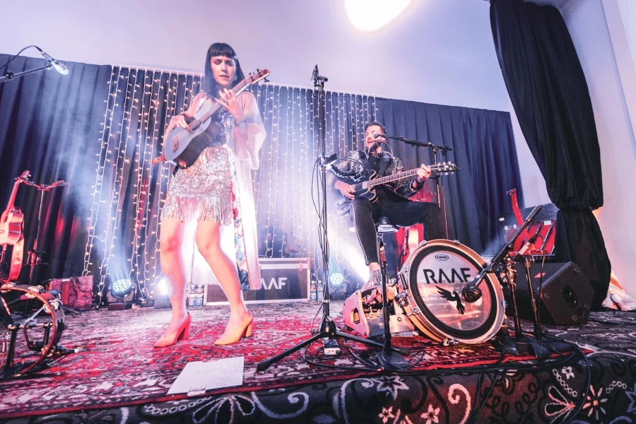 Husband and wife duo Raaf had the guests on their feet